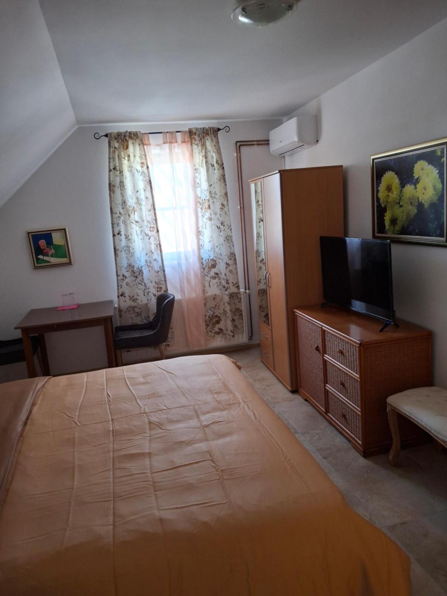 House Izvor Hotel Йезерце Екстериор снимка